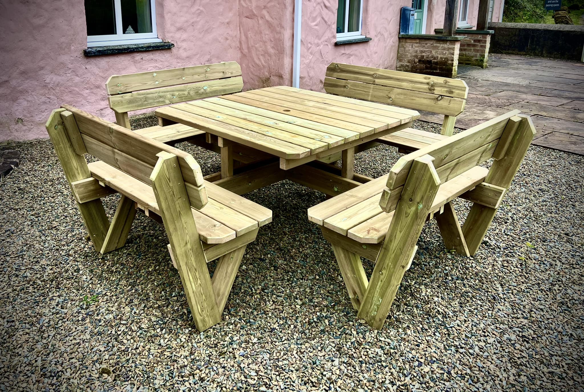 Bespoke Garden Furniture - Horgan Timber Systems